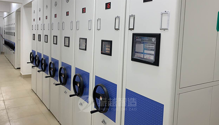 1698741858871441.jpg 智能電動(dòng)密集柜軌道式移動(dòng)檔案架 (25).jpg